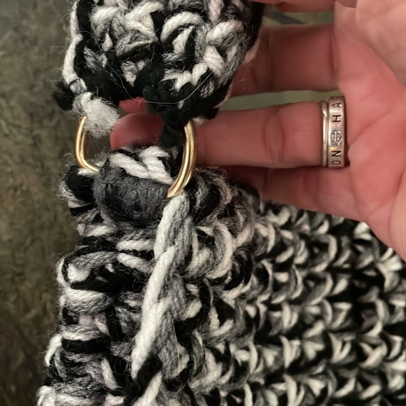 Crochet Black & Gray & White Small Shoulder Bag- magnetic closure- New Handmade - Picture 8 of 12